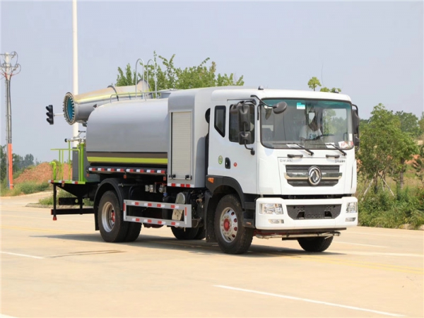 國(guó)六東風(fēng)D9 10噸抑塵車