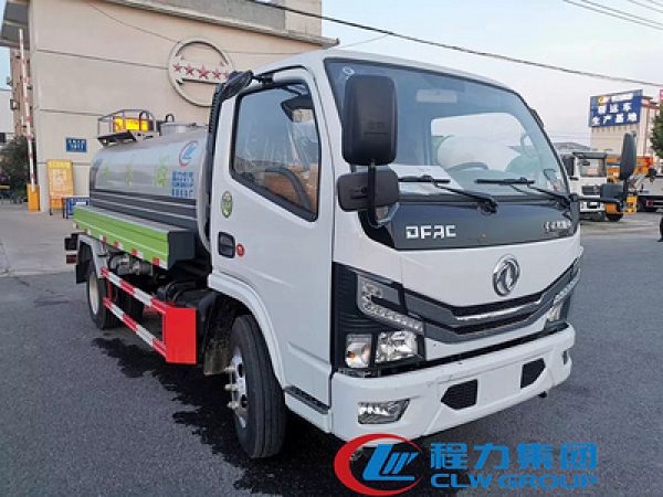國六東風小多利卡5噸灑水車