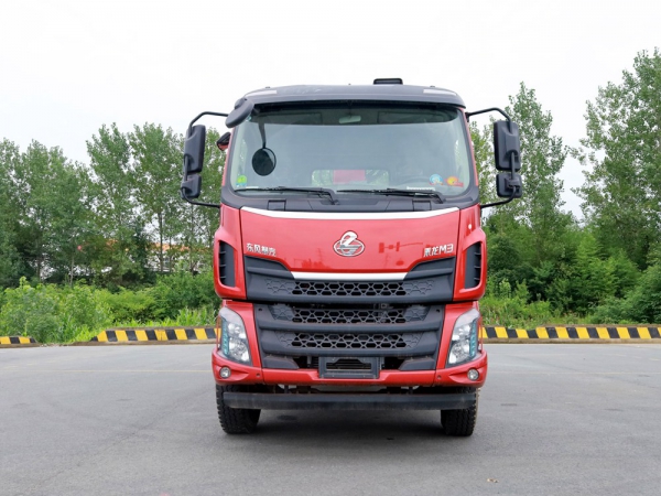 東風柳汽乘龍M3 8噸直臂隨車吊