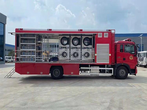 重汽豪沃被服洗滌車(chē)