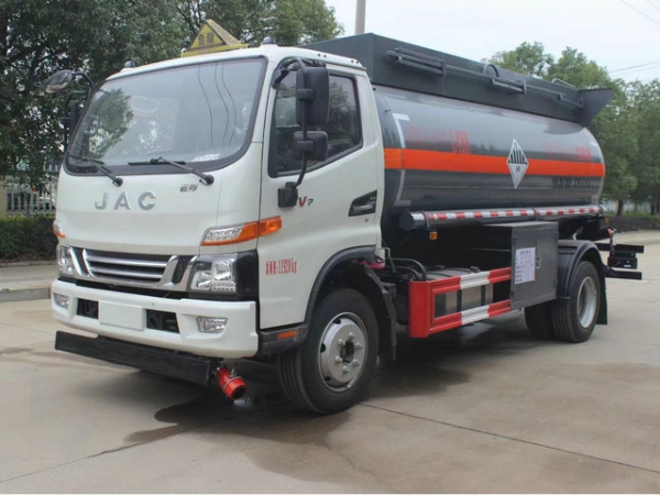 江淮廢機油槽罐車（5-6T））