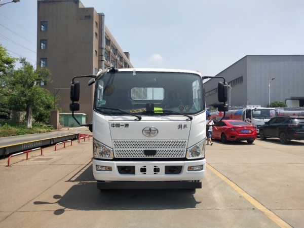 解放J6F虎VH氣瓶運輸車（黃牌)